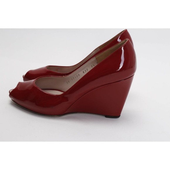 Salvatore Ferragamo Burgundy Patent Leather Peep Toe Wedge Pumps 6.5 B (fits 7) - Picture 1 of 11